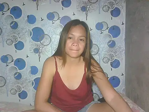 Snapshot of candy_baby1200 chatting on April 30, 2026, 8:20 am candy baby1200 online show from April 30, 2026, 8:20 am