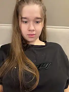 HornyGirlH online show from January 17, 2026, 3:33 am