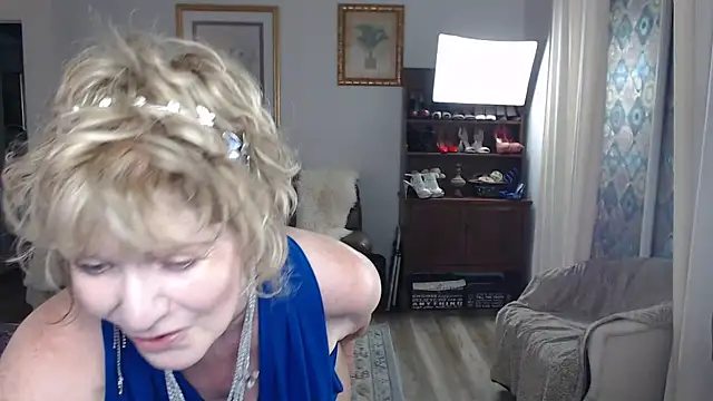 Snapshot of SindeeDix chatting on September 18, 2025, 2:52 pm SindeeDix online show from September 18, 2025, 2:52 pm