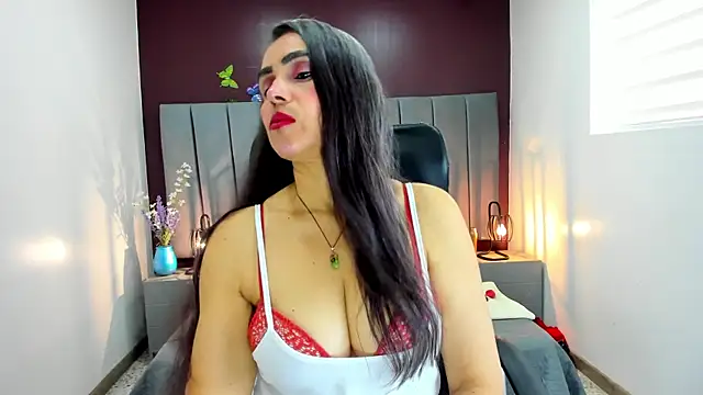 moxa hot online show from September 15, 2025, 3:34 pm