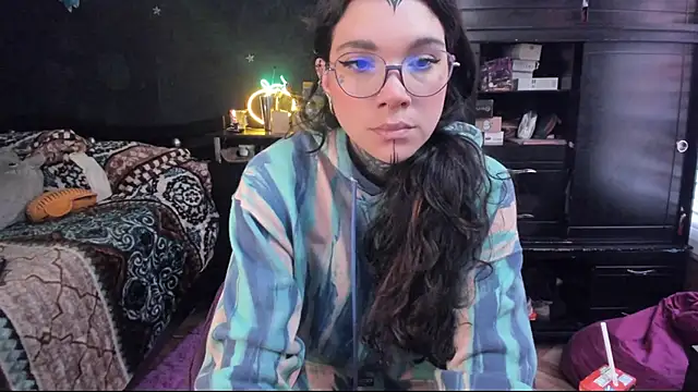 Lilmarieee online show from February 10, 2025, 5:09 pm