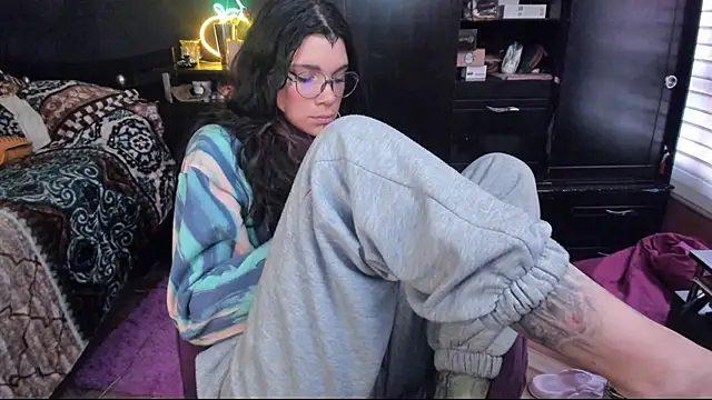 Lilmarieee online show from February 10, 2025, 8:10 pm