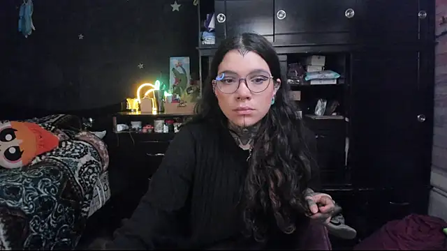 Lilmarieee online show from February 17, 2025, 10:58 pm