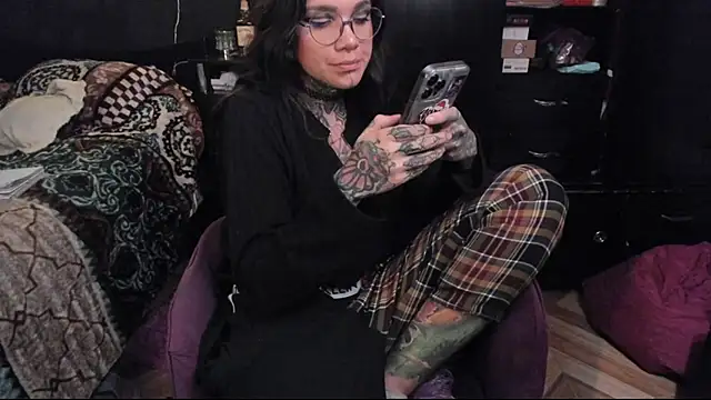 Lilmarieee online show from March 15, 2025, 1:41 am
