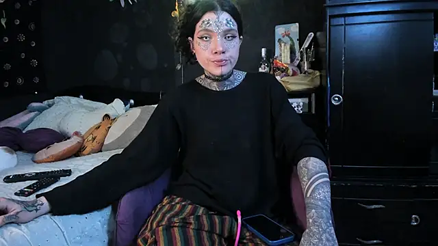 Lilmarieee online show from November 27, 2025, 9:39 pm