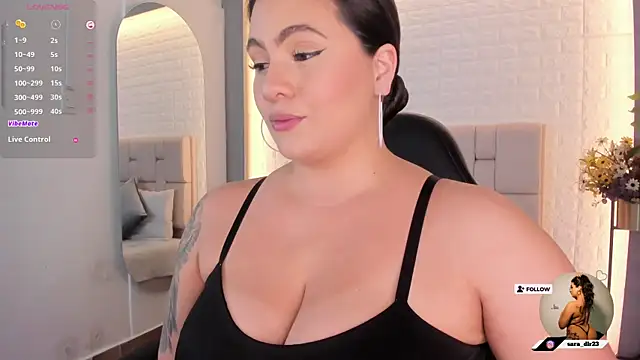 nataly clark  online show from January 9, 2025, 8:11 pm