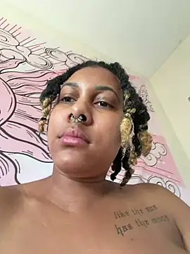 Snapshot of goddessxdreaxo chatting on July 13, 2026, 6:22 pm goddessxdreaxo online show from July 13, 2026, 6:22 pm