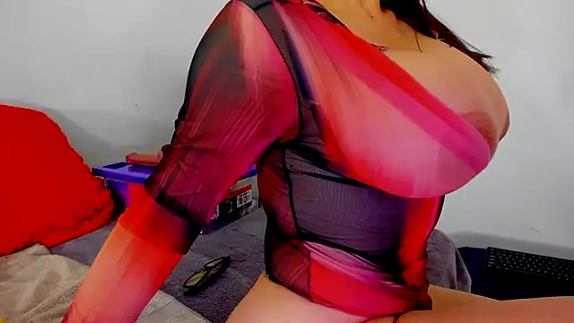 Snapshot of Conny_hot3 chatting on September 25, 2025, 9:02 am Conny hot3 online show from September 25, 2025, 9:02 am