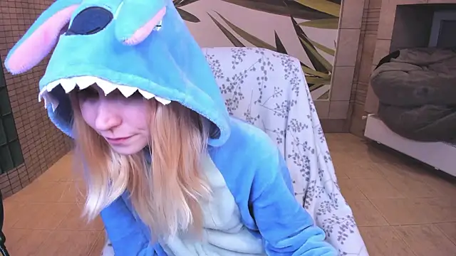 Snapshot of fleximona chatting on March 7, 2026, 9:23 pm fleximona online show from March 7, 2026, 9:23 pm