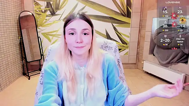 Snapshot of fleximona chatting on April 4, 2026, 9:51 am fleximona online show from April 4, 2026, 9:51 am