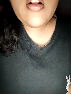 Annerae online show from October 10, 2025, 4:39 pm