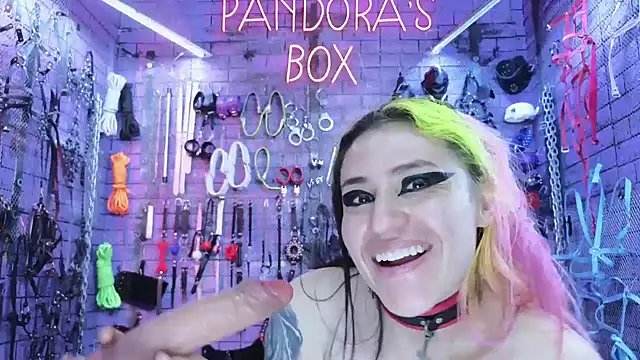 PANDORANEZZ online show from January 29, 2025, 4:30 pm