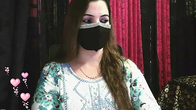 Cute Sonii online show from December 18, 2024, 9:47 am