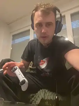 Snapshot of TheJerkingGuy chatting on April 16, 2026, 6:09 pm TheJerkingGuy online show from April 16, 2026, 6:09 pm