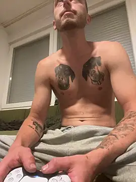 Snapshot of TheJerkingGuy chatting on July 5, 2026, 8:21 am TheJerkingGuy online show from July 5, 2026, 8:21 am