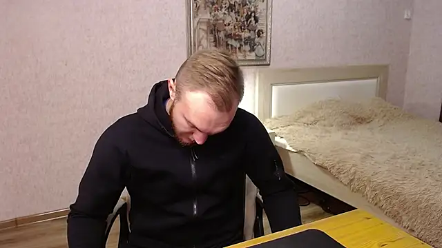 Toress1 online show from October 29, 2025, 5:58 pm