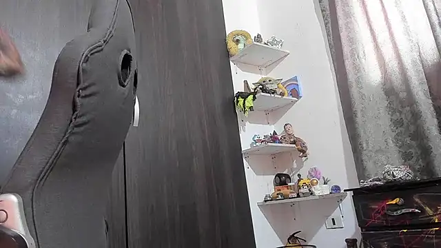 harry reems1 online show from October 1, 2025, 4:46 pm