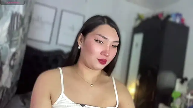 Miss Deliciousness online show from June 13, 2026, 4:27 pm