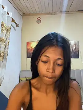missuua online show from December 18, 2024, 6:03 pm