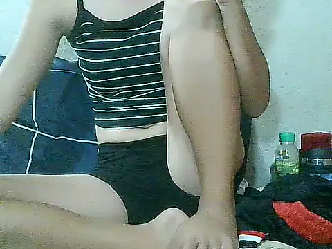 Snapshot of PinaySkinnyGirl chatting on June 21, 2026, 11:13 am PinaySkinnyGirl online show from June 21, 2026, 11:13 am