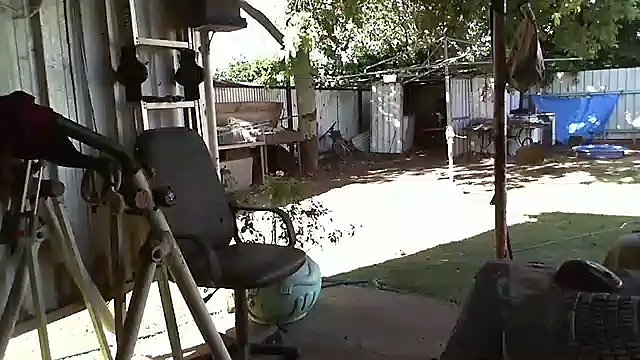 herbie010666 online show from December 28, 2024, 6:49 am