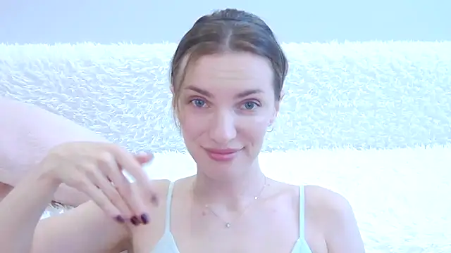 Beauty Alex online show from June 19, 2026, 3:11 am