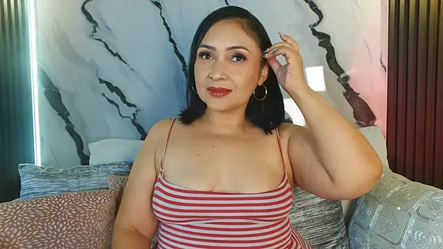 Madissononee online show from December 6, 2024, 1:29 am