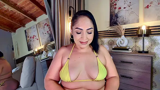 Madissononee online show from February 28, 2026, 2:34 am