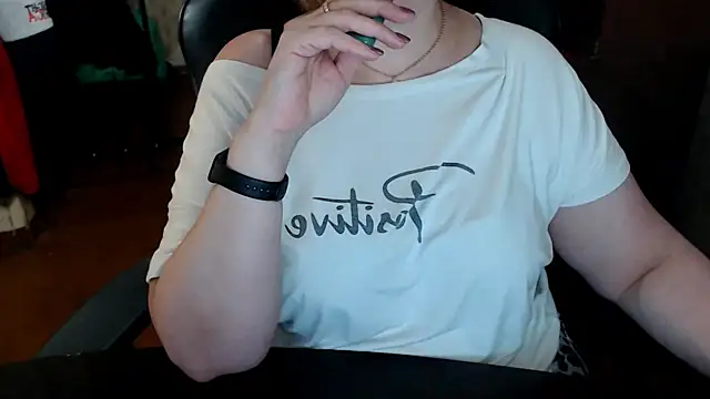 Snapshot of AlisaHot55 chatting on February 18, 2026, 12:12 pm AlisaHot55 online show from February 18, 2026, 12:12 pm