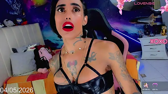 Nella Dolls online show from May 5, 2026, 3:03 am