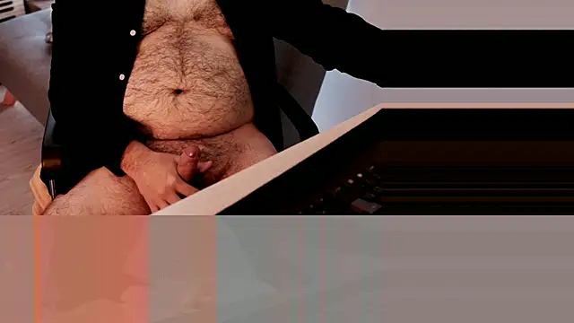 Snapshot of Sanders_White chatting on December 5, 2024, 2:42 am Sanders White online show from December 5, 2024, 2:42 am