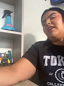 Snapshot of Lia_sexx chatting on May 8, 2026, 12:21 pm Lia sexx online show from May 8, 2026, 12:21 pm