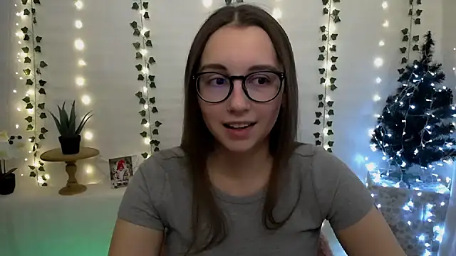 Snapshot of SweetPrincess_ chatting on December 10, 2024, 10:38 am SweetPrincess online show from December 10, 2024, 10:38 am