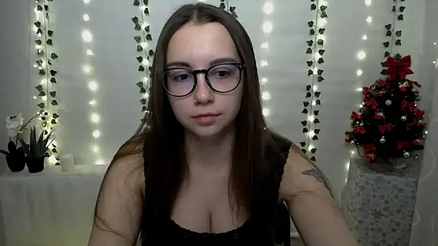 Snapshot of SweetPrincess_ chatting on January 11, 2025, 6:35 am SweetPrincess online show from January 11, 2025, 6:35 am