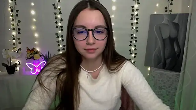 Snapshot of SweetPrincess_ chatting on February 6, 2025, 6:51 am SweetPrincess online show from February 6, 2025, 6:51 am