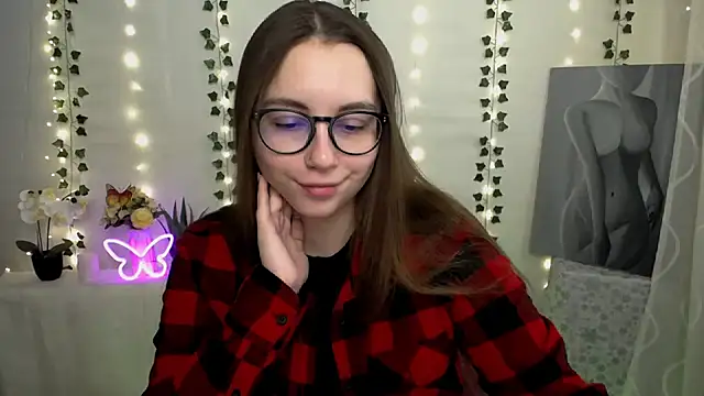 Snapshot of SweetPrincess_ chatting on February 10, 2025, 6:53 am SweetPrincess online show from February 10, 2025, 6:53 am