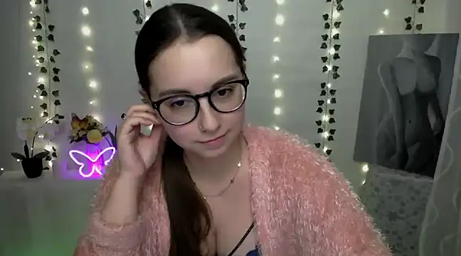 Snapshot of SweetPrincess_ chatting on February 27, 2025, 4:32 pm SweetPrincess online show from February 27, 2025, 4:32 pm