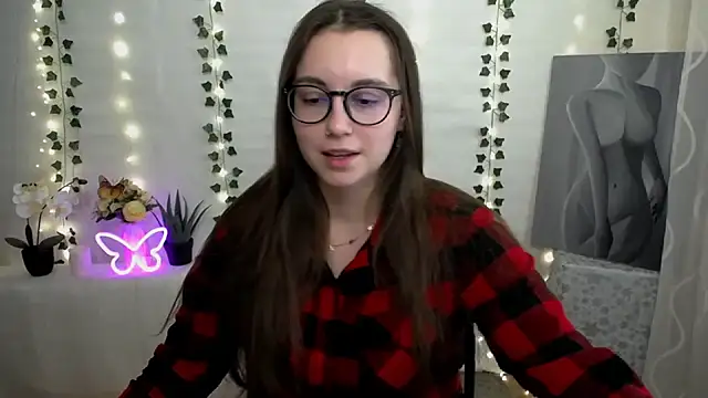 Snapshot of SweetPrincess_ chatting on March 14, 2025, 9:57 am SweetPrincess online show from March 14, 2025, 9:57 am