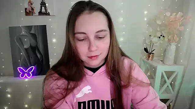 SweetPrincess  online show from May 2, 2026, 5:45 am