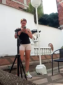 Snapshot of Britney_taylor_ chatting on March 3, 2026, 7:09 pm Britney taylor online show from March 3, 2026, 7:09 pm