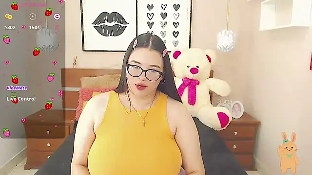 Snapshot of miss_linda_ chatting on January 21, 2025, 7:50 pm miss linda  online show from January 21, 2025, 7:50 pm