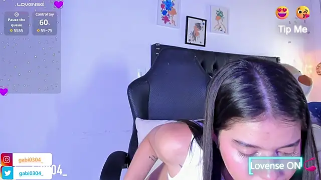 Snapshot of Gabriieela_ chatting on March 8, 2025, 10:45 pm Gabriieela online show from March 8, 2025, 10:45 pm
