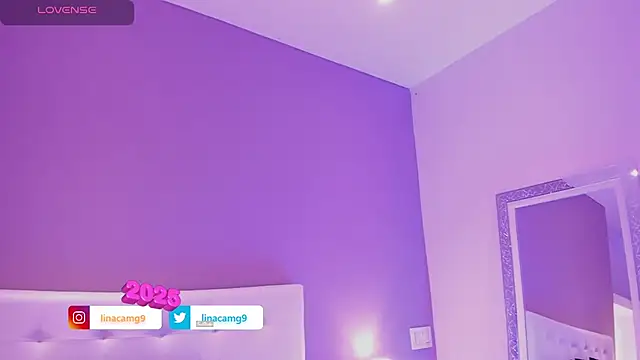 Snapshot of MaddyyLennon chatting on January 10, 2025, 2:55 pm MaddyyLennon online show from January 10, 2025, 2:55 pm