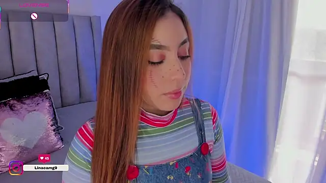 Snapshot of MaddyyLennon chatting on October 15, 2025, 6:19 pm MaddyyLennon online show from October 15, 2025, 6:19 pm