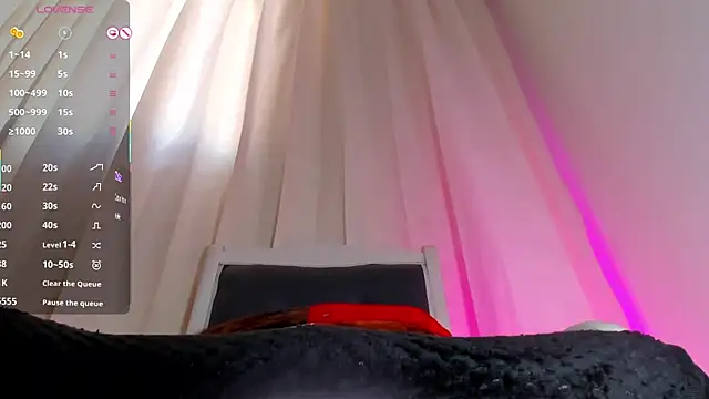 ADELINA CONTE online show from November 7, 2025, 1:22 pm