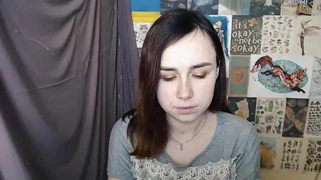 VeryVeryVeryShy  online show from December 8, 2024, 6:43 am