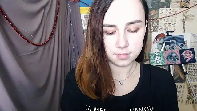 VeryVeryVeryShy  online show from December 23, 2024, 6:44 am