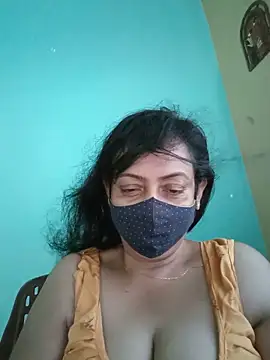 Snapshot of love_suman chatting on June 29, 2026, 6:19 am love suman online show from June 29, 2026, 6:19 am