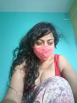 Snapshot of love_suman chatting on August 4, 2026, 7:33 am love suman online show from August 4, 2026, 7:33 am