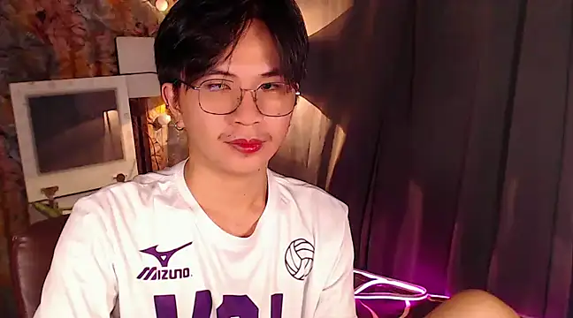 Snapshot of Sexy_Handsome_Drex chatting on December 26, 2024, 4:47 pm Sexy Handsome Drex online show from December 26, 2024, 4:47 pm